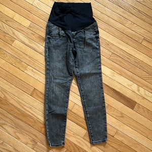 Sonoma Maternity Jegging • Size 4 • Black
